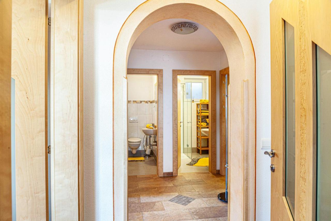 Apart Joachim Fügen Exteriör bild